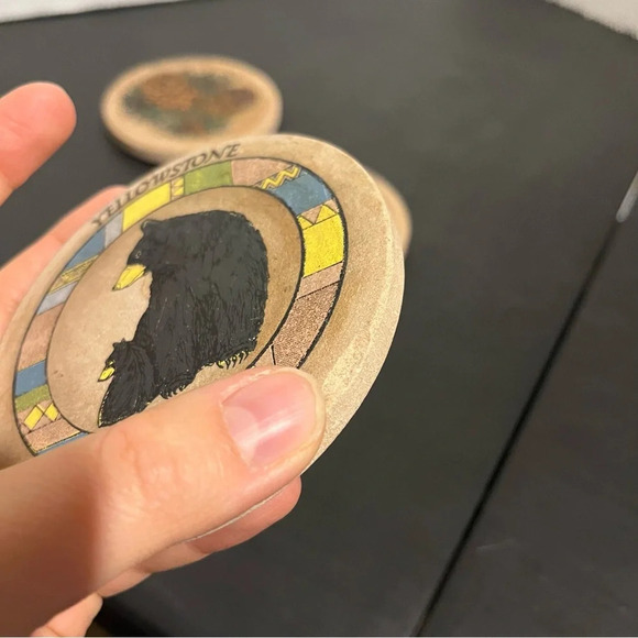 Vintage Yellowstone National Part Souvenir Coasters Set 3 Pinecone Moose Bear - Picture 5 of 8